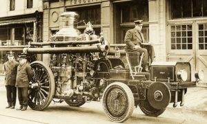 new-1914_Engine_1_Christie_Tractor_attached_to_Engine_1_Steamer